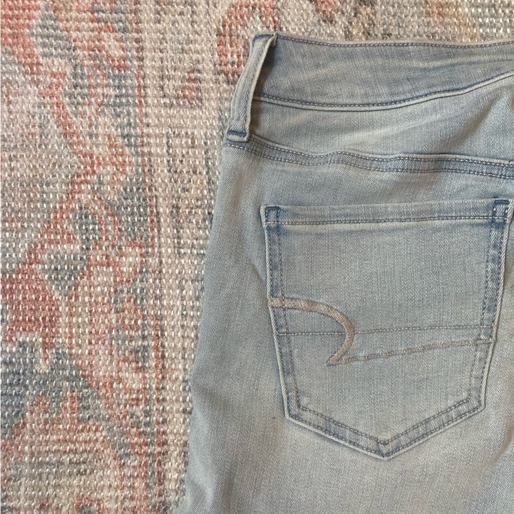American Eagle skinny jeans